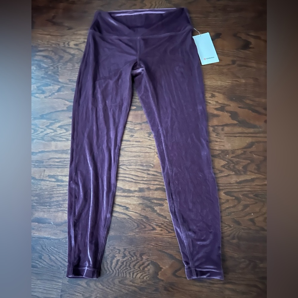 NWT Velvet LULULEMON Under Wunder high waist leggings in 12!